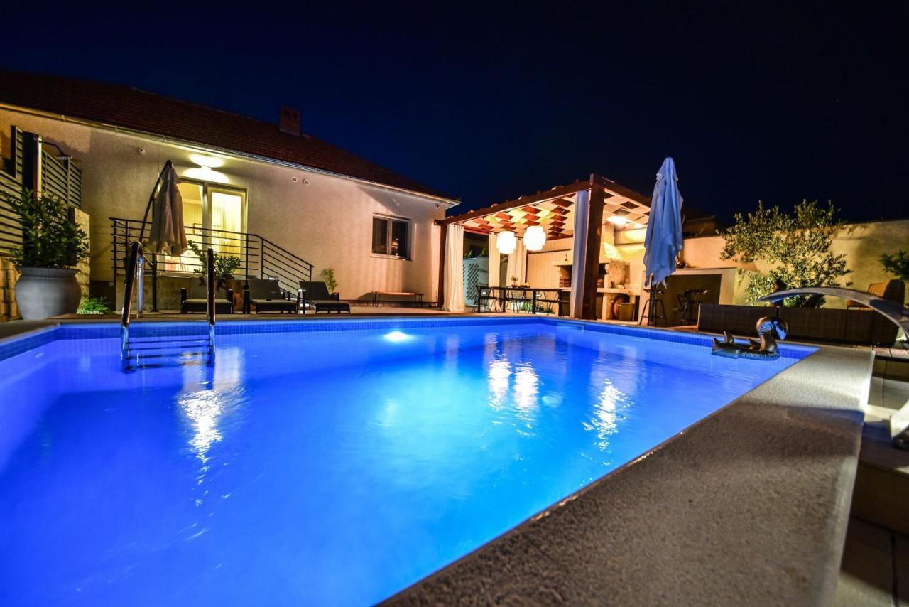 Teuta Zadarvillas Willa Zadar